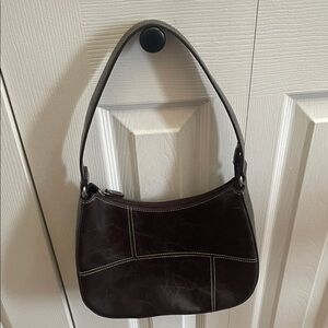 Elegant Brown Leather Shoulder Bag